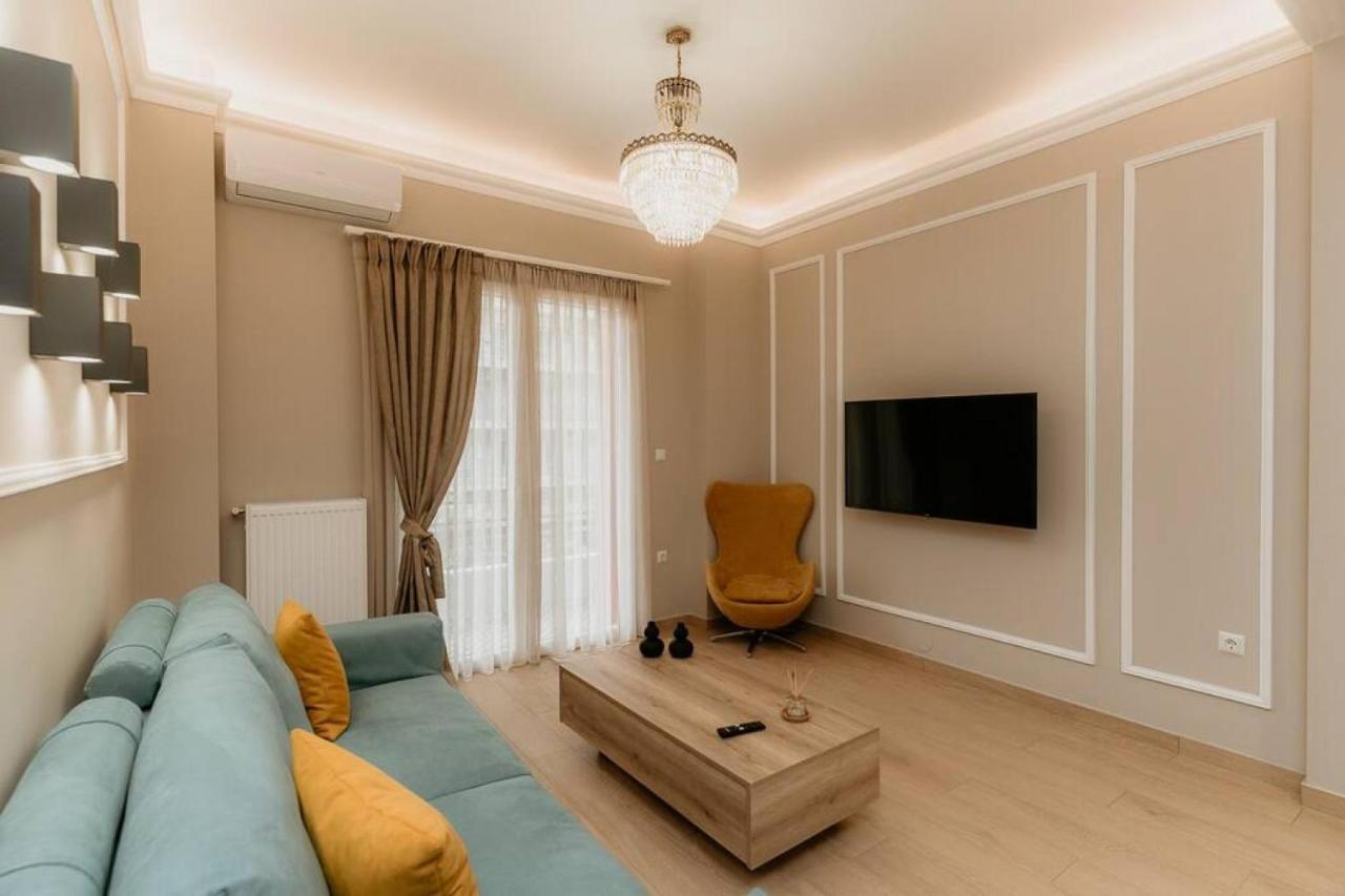 Satus Finem Egnatia'S Luxury Apartment Salonicco Esterno foto
