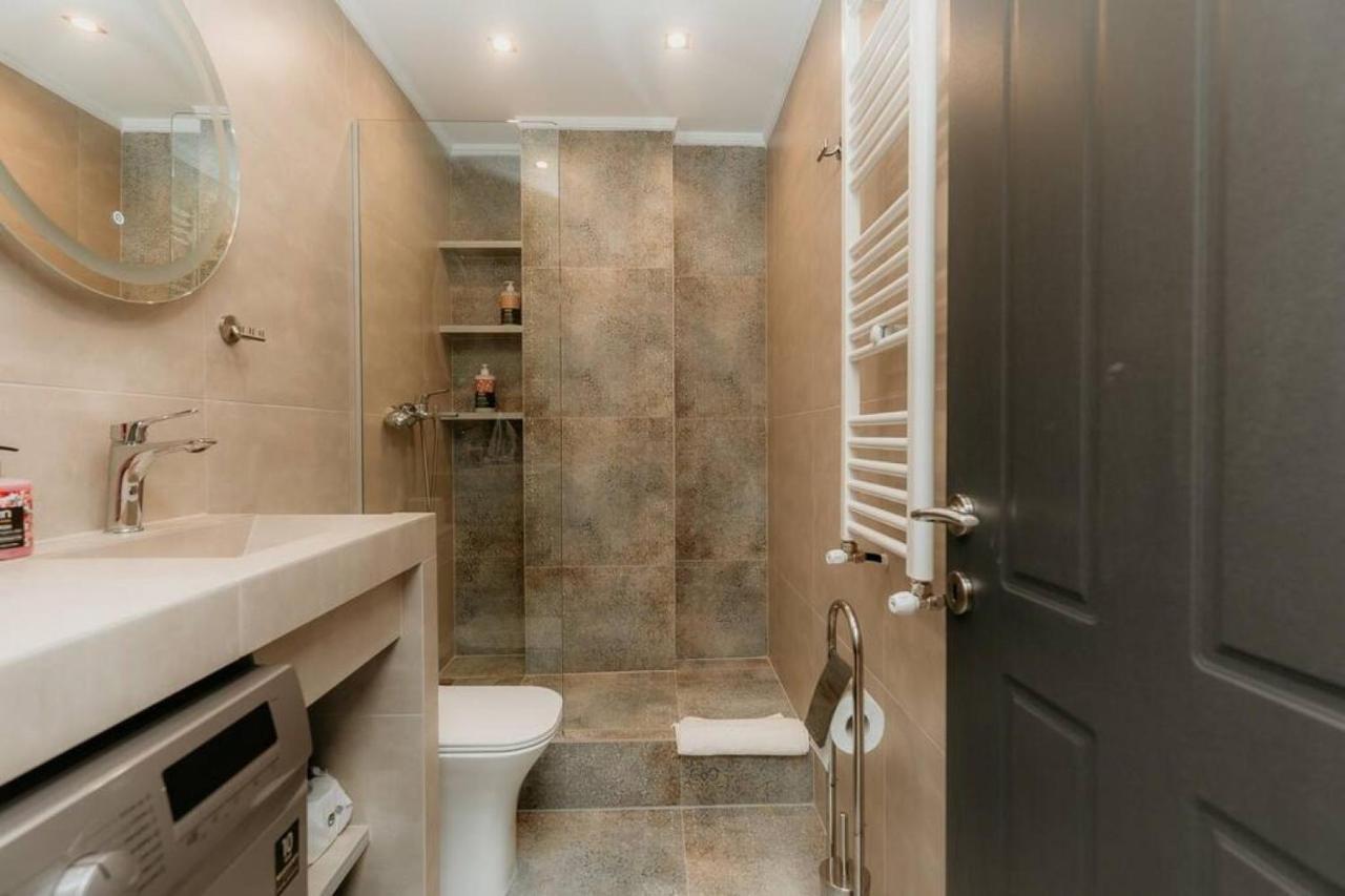 Satus Finem Egnatia'S Luxury Apartment Salonicco Esterno foto